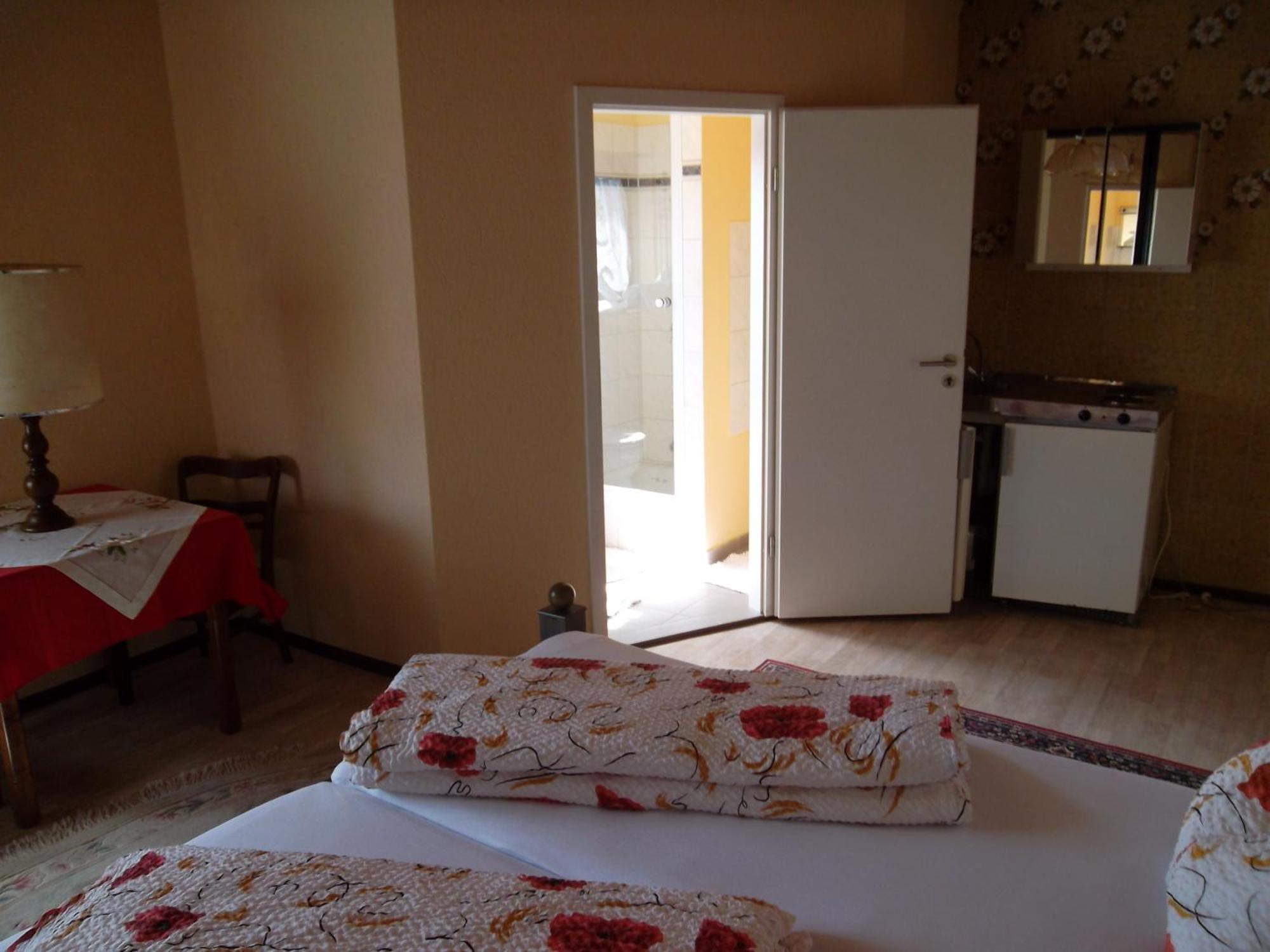 שווצינגן Gasthof Und Pension Mainzer Rad מראה חיצוני תמונה