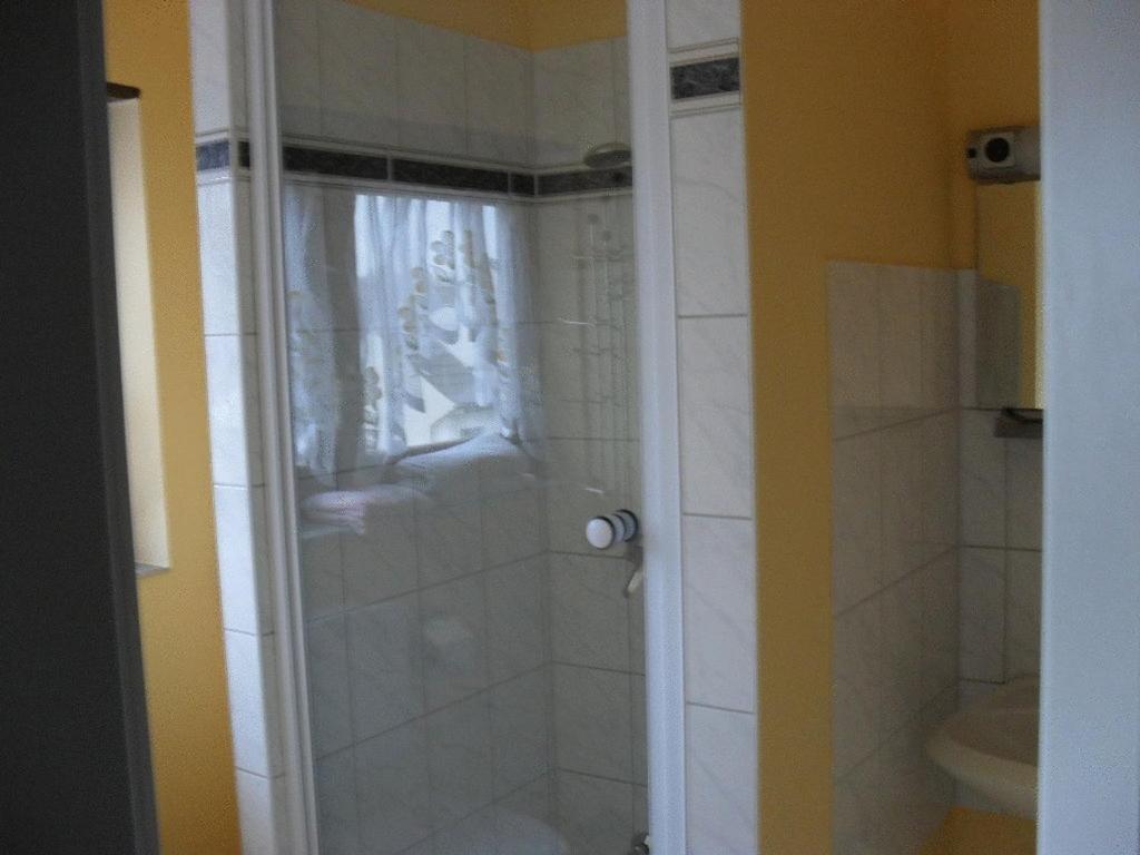 שווצינגן Gasthof Und Pension Mainzer Rad מראה חיצוני תמונה