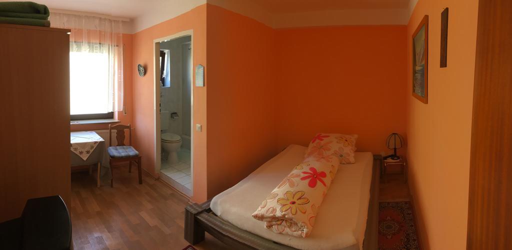 שווצינגן Gasthof Und Pension Mainzer Rad מראה חיצוני תמונה